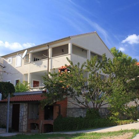 Apartment Milna 8896B Vis Luaran gambar