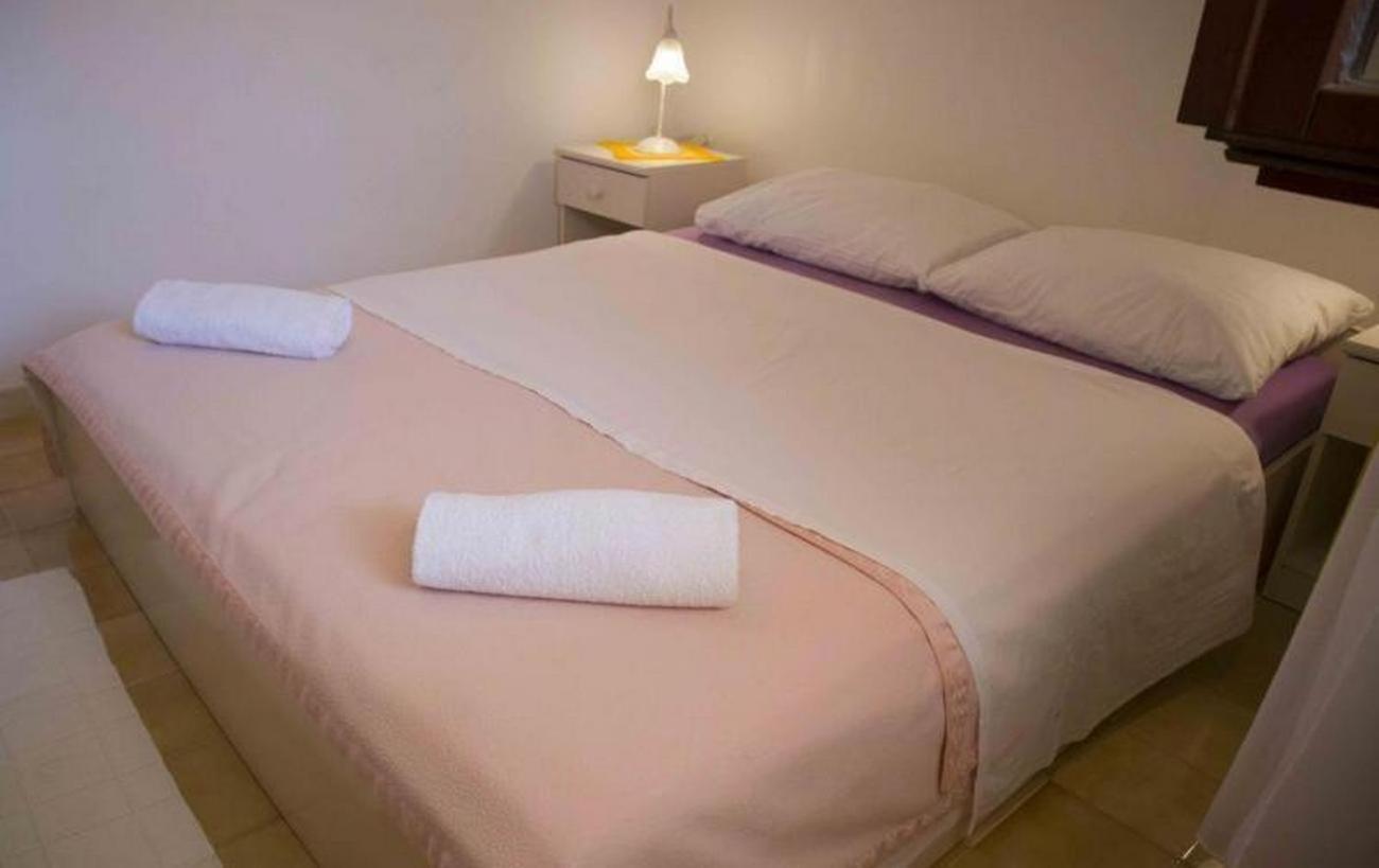 Apartment Milna 8896B Vis Luaran gambar